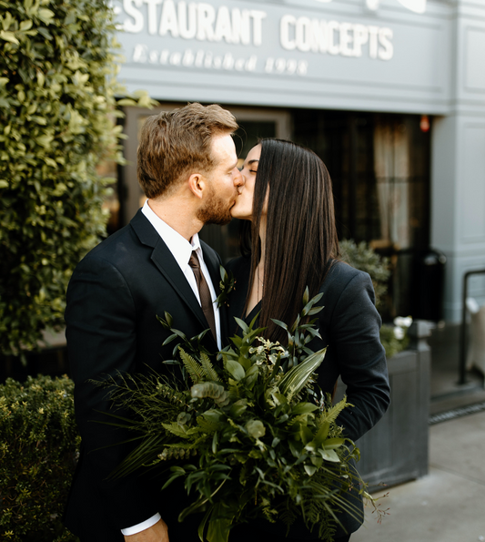 What Exactly is a Micro-Wedding?